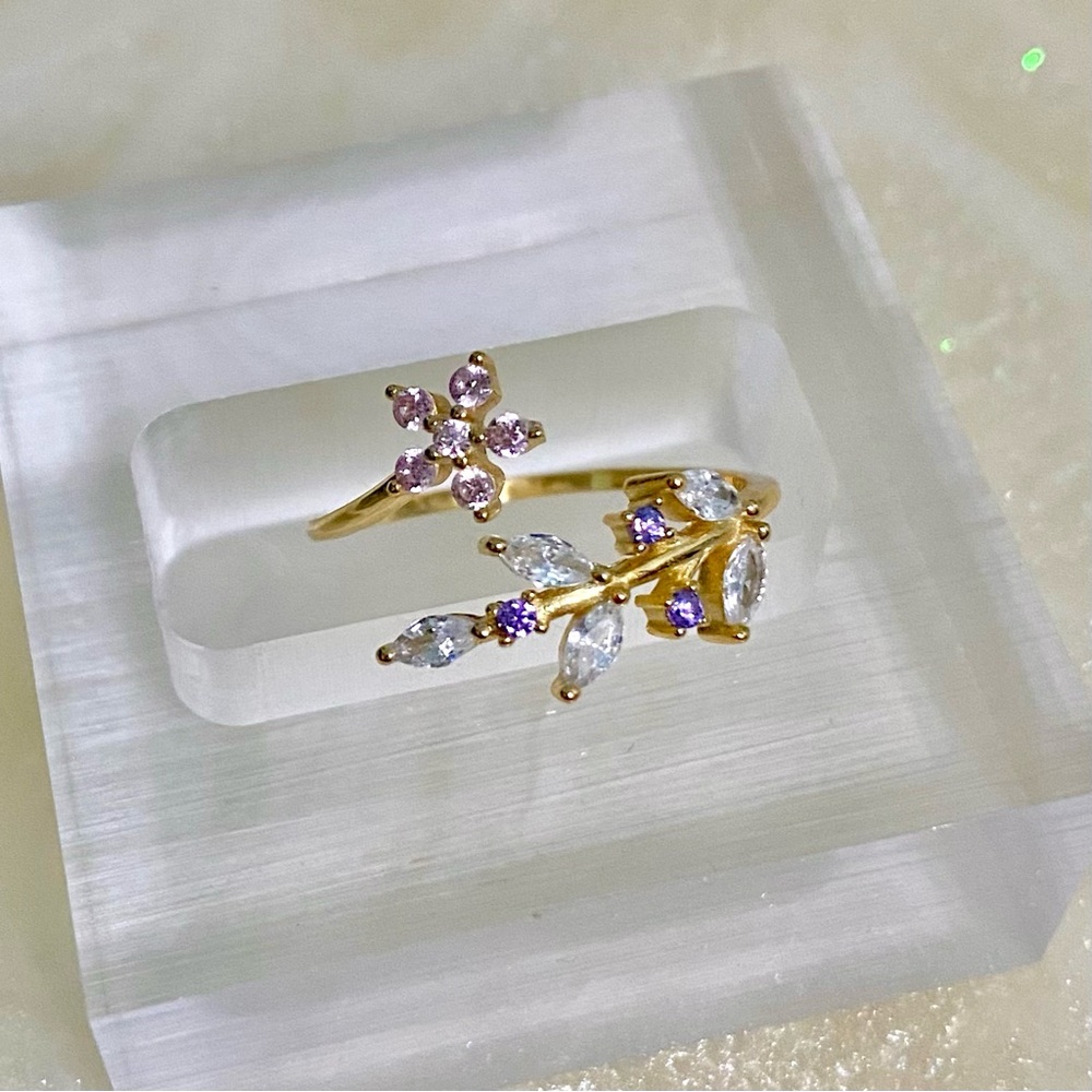 Elegant S925 Gold and Pink Floral Ring